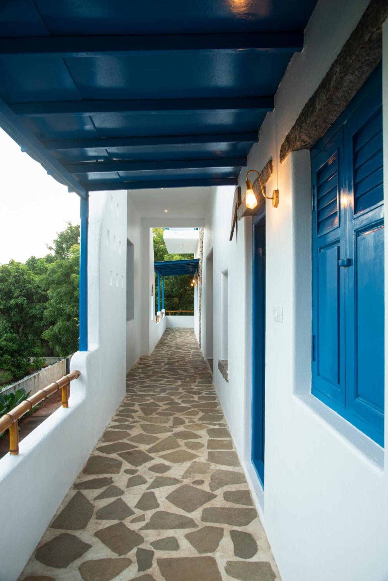 Conch Resort Luxury Private Pool Suites Пондичери Екстериор снимка