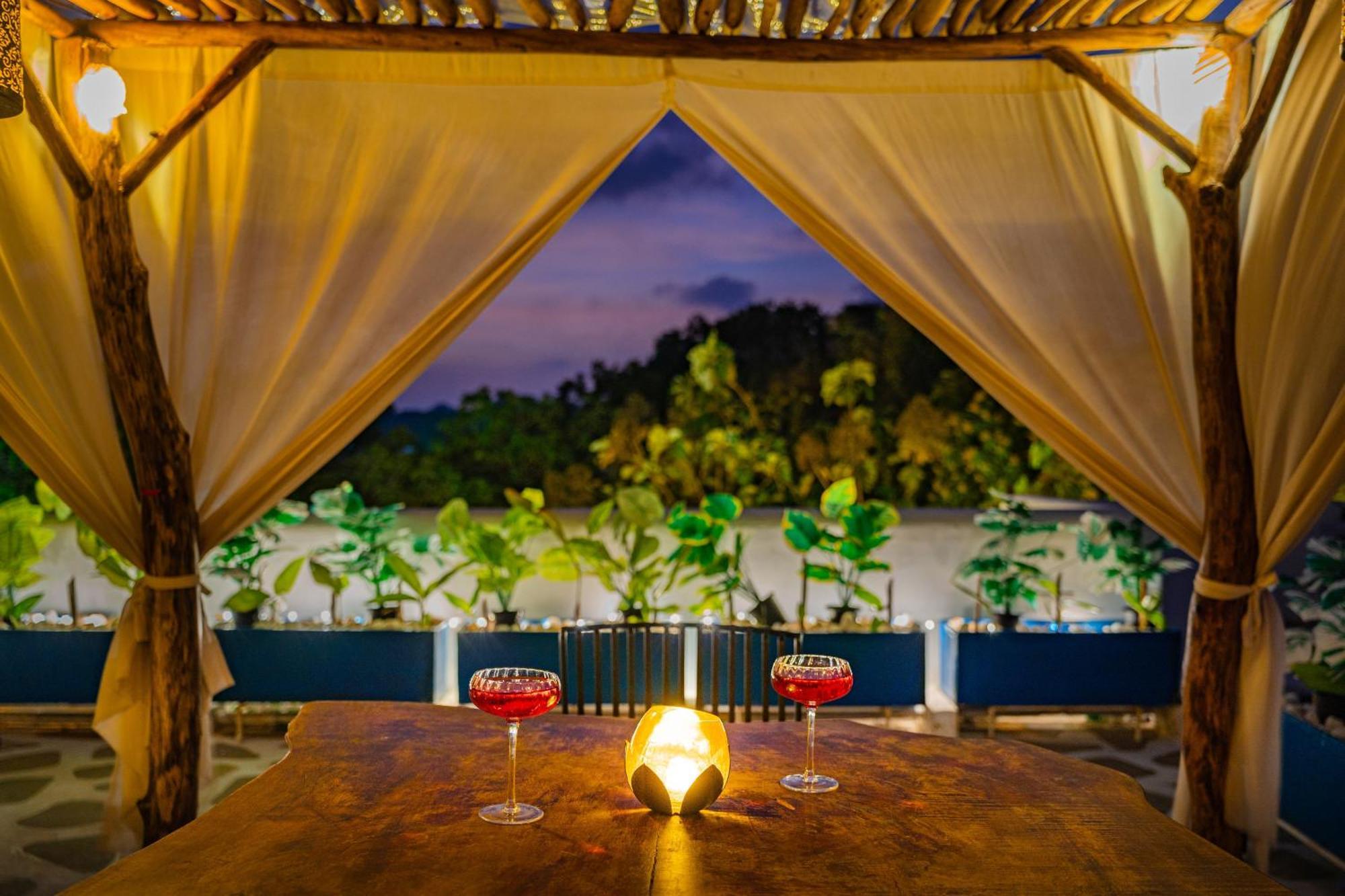 Conch Resort Luxury Private Pool Suites Пондичери Екстериор снимка